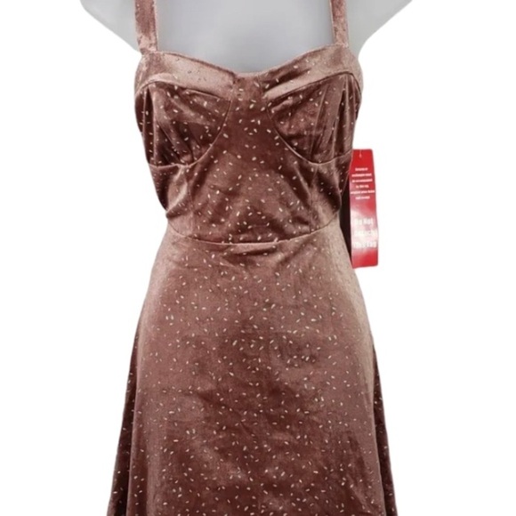 Speechless Velvet Skater Dress Fit & Flare Mauve Silver Dots L NWT $59 - Picture 10 of 11